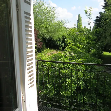 לינה וארוחת בוקר Le Domaine De Pasiphae *