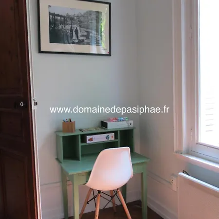 לינה וארוחת בוקר Le Domaine De Pasiphae Vimoutiers